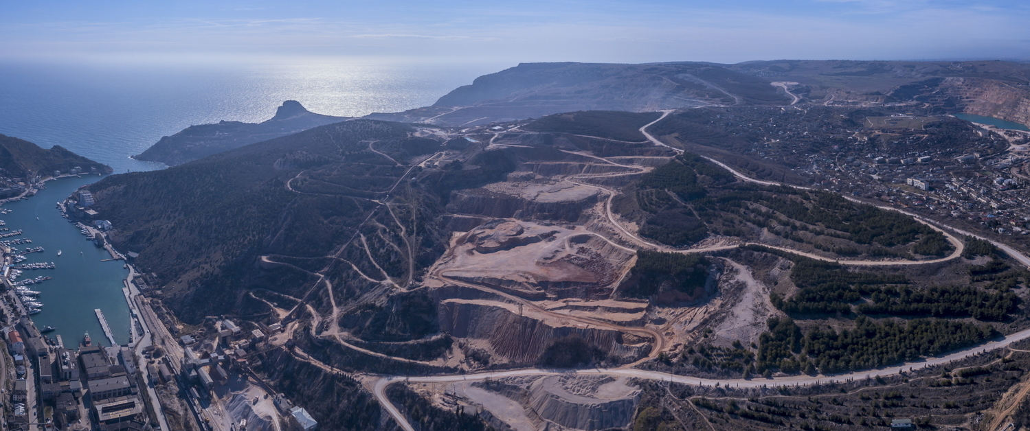 Западно-Балаклавский карьер до полной рекультивации